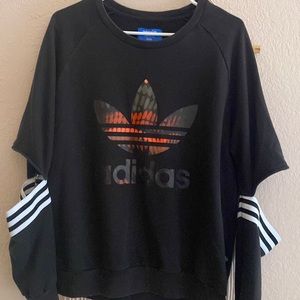 Black adidas sweatshirt with open sleeves